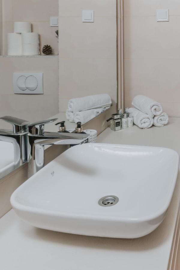 Regina Apartments ブドヴァ エクステリア 写真
